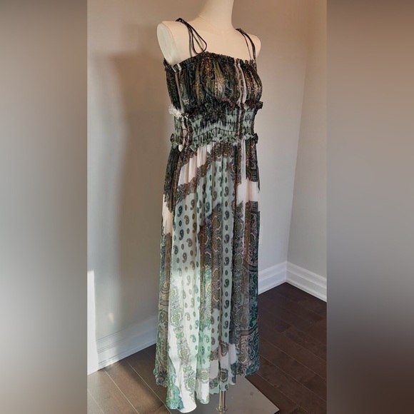 Zara Dresses & Skirts - Zara Paisley Print Maxi Dress – Size XS